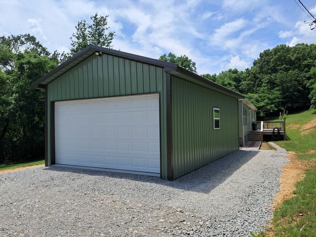 5525 Wiley Hollow Rd, Lynnville, TN 38472