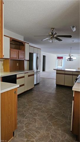25092 Tyler DR, Windsor, VA 23487