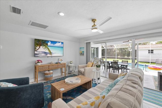 256 SE 46TH TERRACE, Cape Coral, FL 33904
