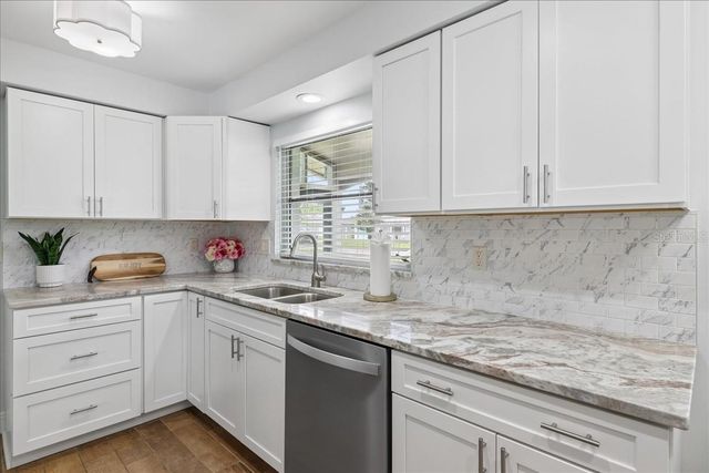 256 SE 46TH TERRACE, Cape Coral, FL 33904
