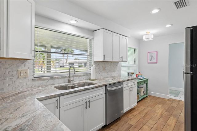 256 SE 46TH TERRACE, Cape Coral, FL 33904