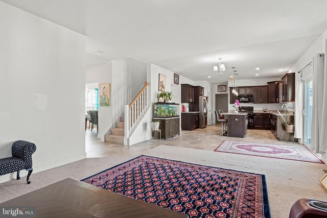 911 ASHFIELD DRIVE, Carlisle, PA 17015