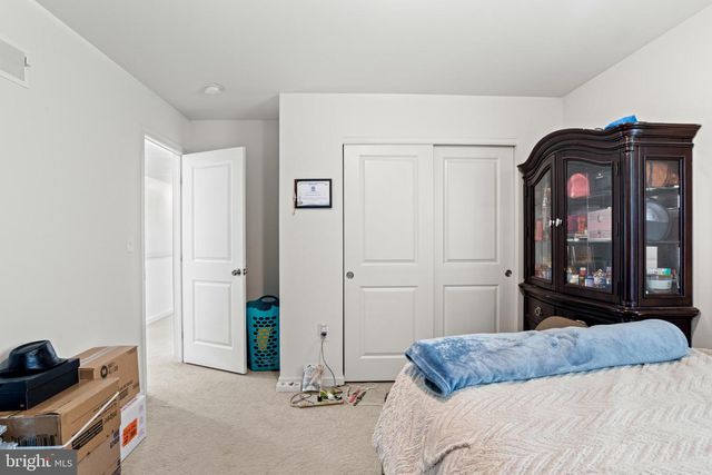 911 ASHFIELD DRIVE, Carlisle, PA 17015