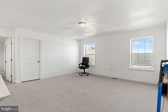 911 ASHFIELD DRIVE, Carlisle, PA 17015