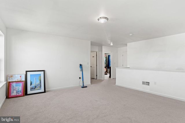 911 ASHFIELD DRIVE, Carlisle, PA 17015