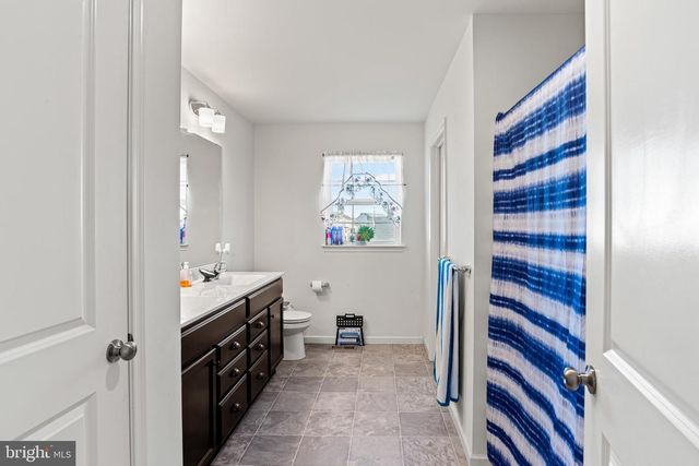 911 ASHFIELD DRIVE, Carlisle, PA 17015