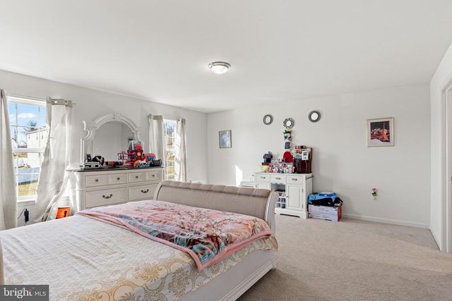 911 ASHFIELD DRIVE, Carlisle, PA 17015