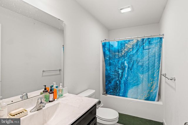 911 ASHFIELD DRIVE, Carlisle, PA 17015