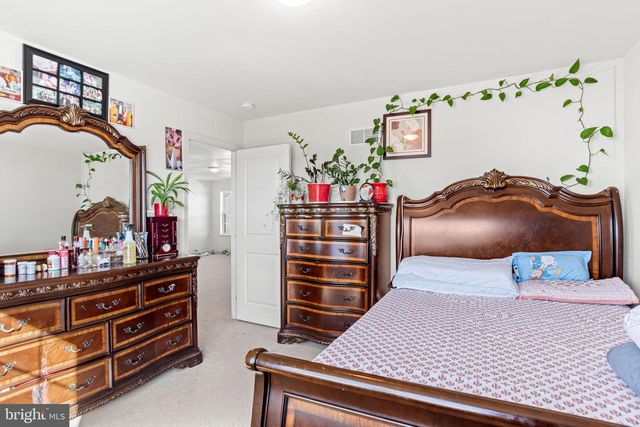 911 ASHFIELD DRIVE, Carlisle, PA 17015