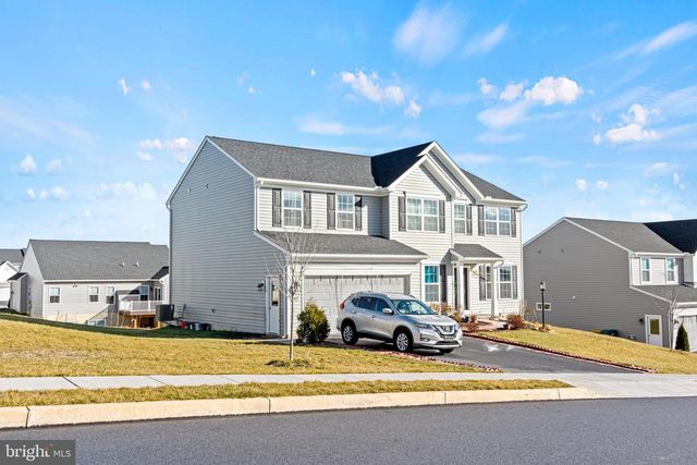 911 ASHFIELD DRIVE, Carlisle, PA 17015