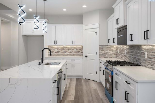 3761 Boxberger Street, Richland, WA 99352