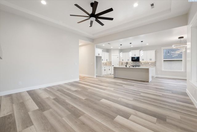 3761 Boxberger Street, Richland, WA 99352