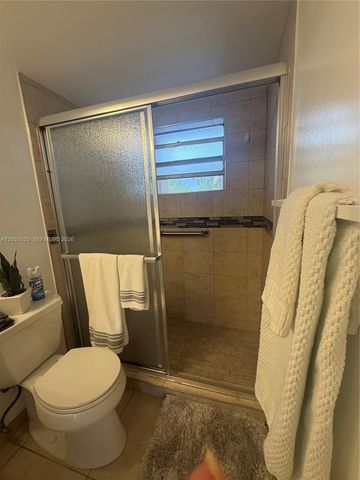 9540 Sunrise Lakes Boulevard 208, Sunrise, FL 33322