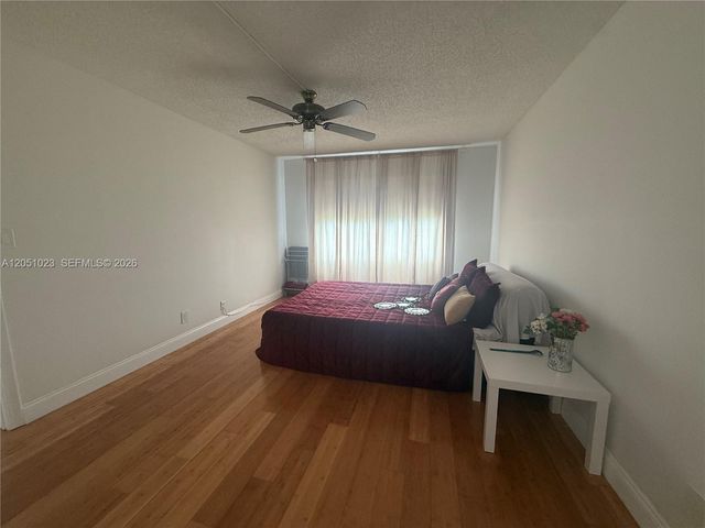 9540 Sunrise Lakes Boulevard 208, Sunrise, FL 33322