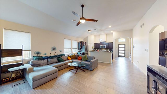 14735 Garner Falls Trail, Humble, TX 77396