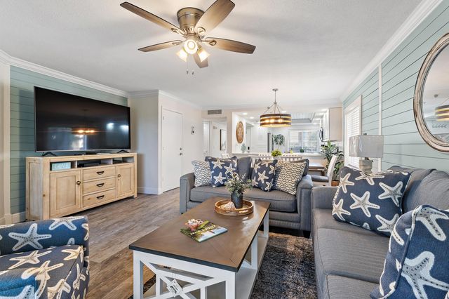 275 Palm Avenue A301, Jupiter, FL 33477