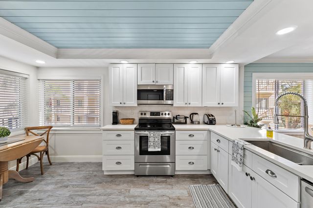 275 Palm Avenue A301, Jupiter, FL 33477