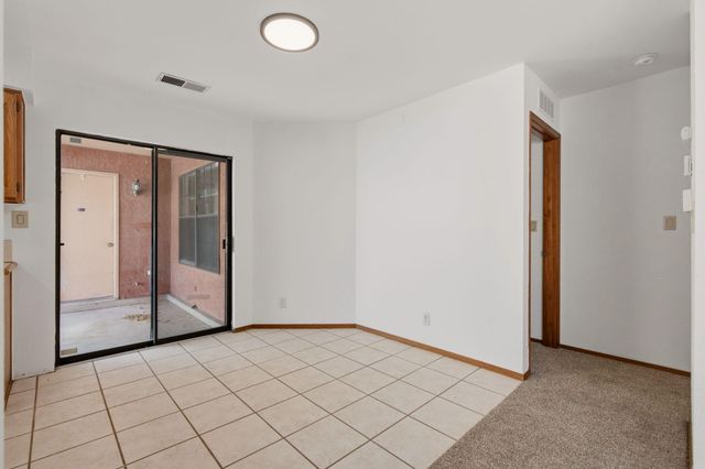 7708 Pinewood Drive NW, Albuquerque, NM 87120