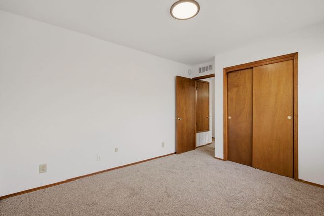 7708 Pinewood Drive NW, Albuquerque, NM 87120