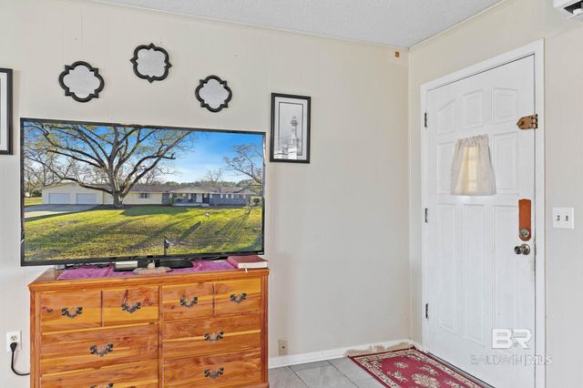 21267 Loop Road, Andalusia, AL 36421