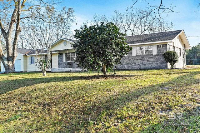 21267 Loop Road, Andalusia, AL 36421