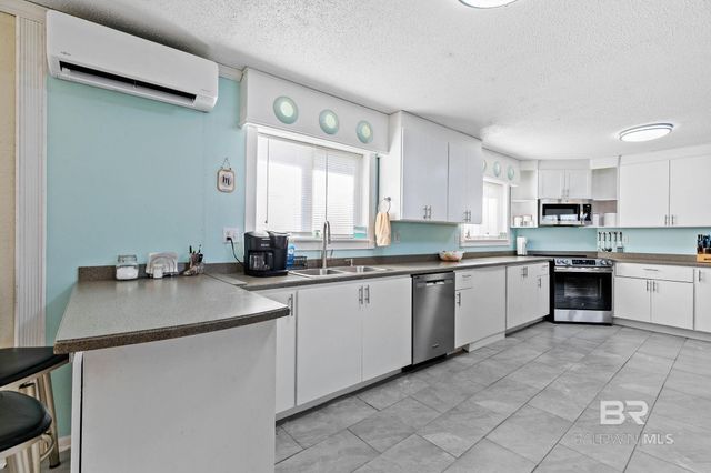 21267 Loop Road, Andalusia, AL 36421