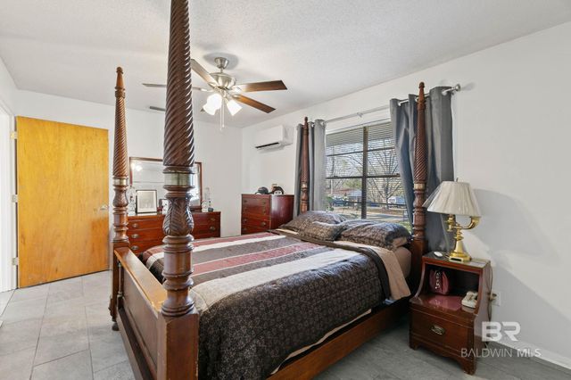 21267 Loop Road, Andalusia, AL 36421