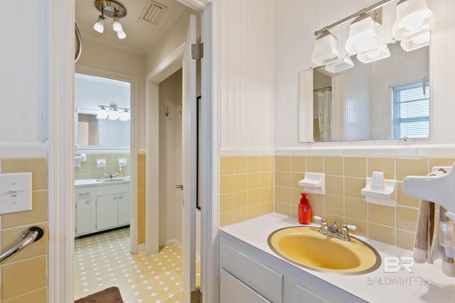 21267 Loop Road, Andalusia, AL 36421