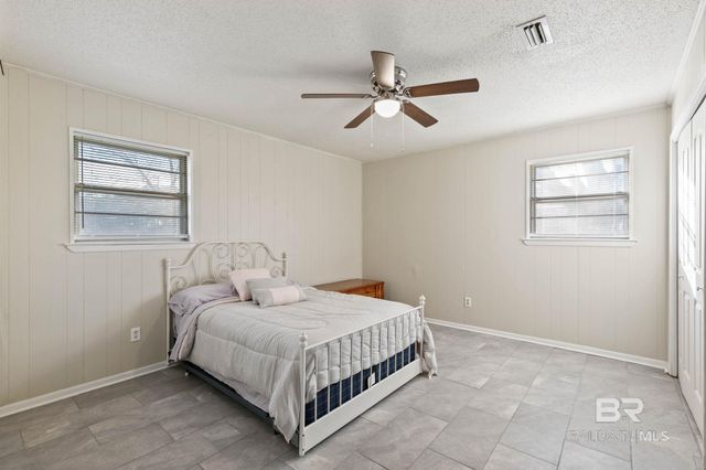 21267 Loop Road, Andalusia, AL 36421