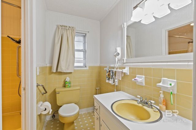 21267 Loop Road, Andalusia, AL 36421