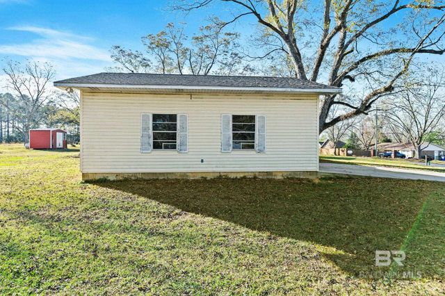 21267 Loop Road, Andalusia, AL 36421