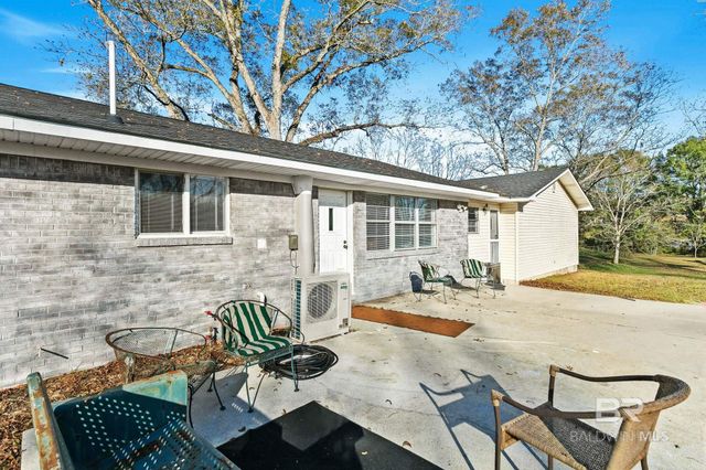 21267 Loop Road, Andalusia, AL 36421