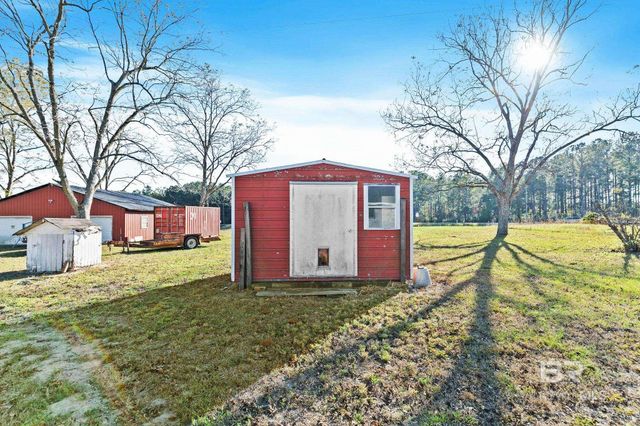21267 Loop Road, Andalusia, AL 36421