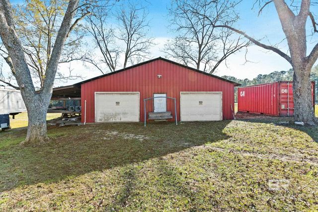 21267 Loop Road, Andalusia, AL 36421