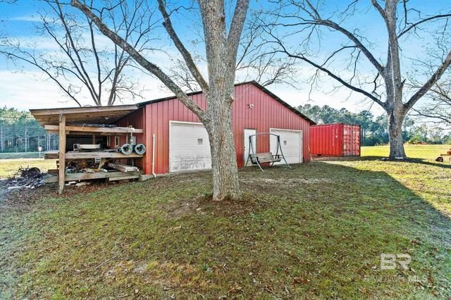 21267 Loop Road, Andalusia, AL 36421