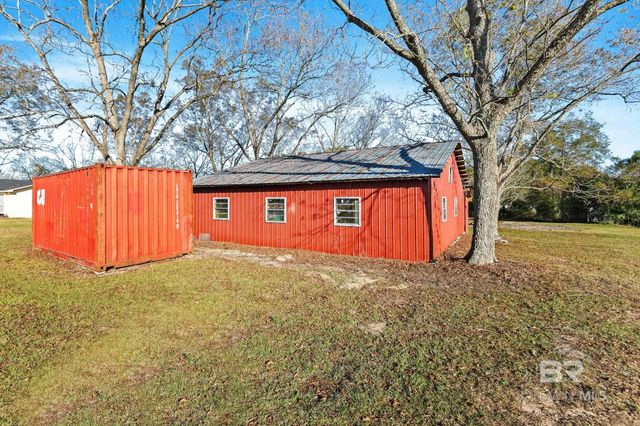 21267 Loop Road, Andalusia, AL 36421