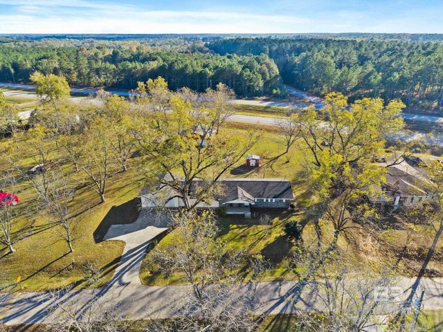 21267 Loop Road, Andalusia, AL 36421