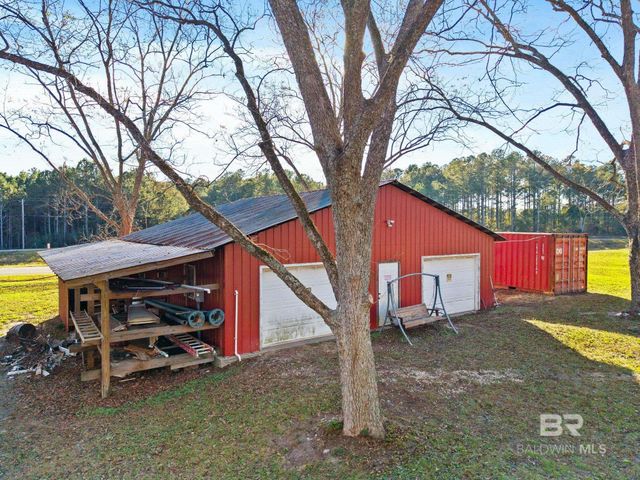 21267 Loop Road, Andalusia, AL 36421