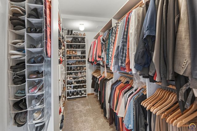 10047 SW 101st St, Auburn, KS 66402