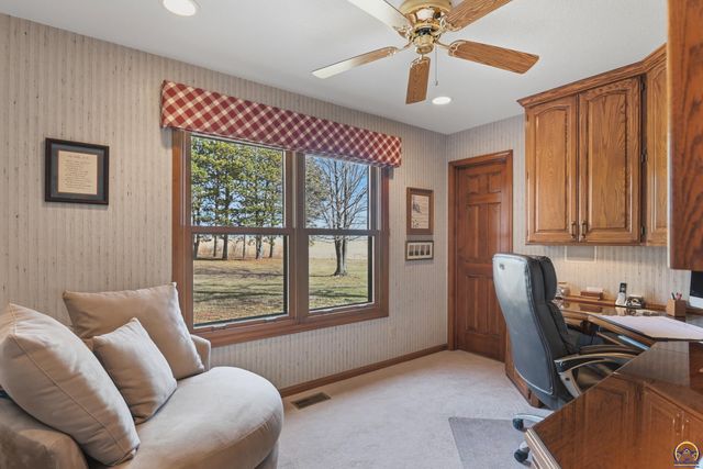 10047 SW 101st St, Auburn, KS 66402