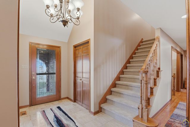 10047 SW 101st St, Auburn, KS 66402
