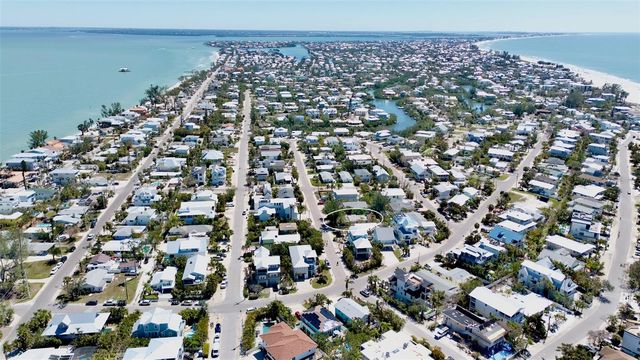 709 FERN STREET, Anna Maria, FL 34216