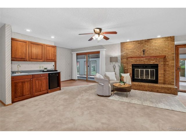 355 Palm Springs Dr, Colorado Springs, CO 80921