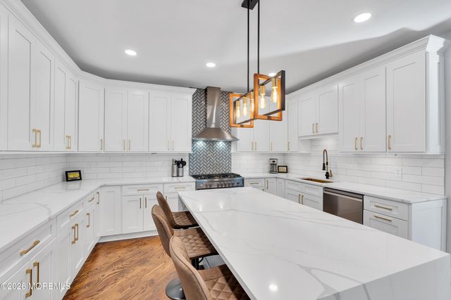 401 Overlook Drive, Neptune Township, NJ 07753