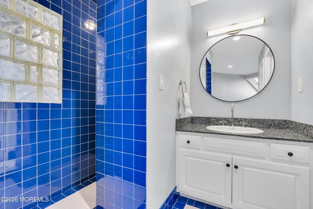 401 Overlook Drive, Neptune Township, NJ 07753