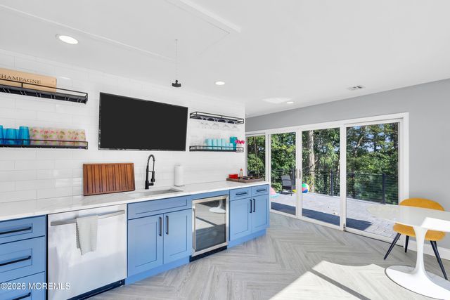 401 Overlook Drive, Neptune Township, NJ 07753