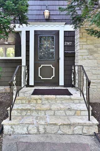 2147 N 78th Avenue, Elmwood Park, IL 60707