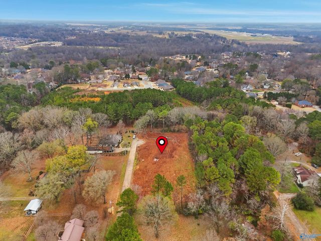 183 Jacque Jim Drive, Huntsville, AL 35810