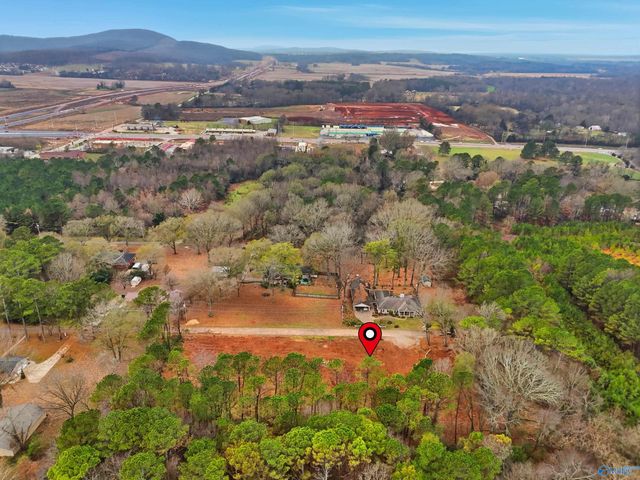 183 Jacque Jim Drive, Huntsville, AL 35810