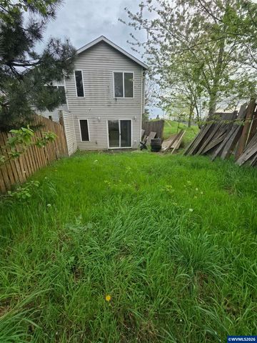 9607 SE Center Ct, Portland, OR 97266